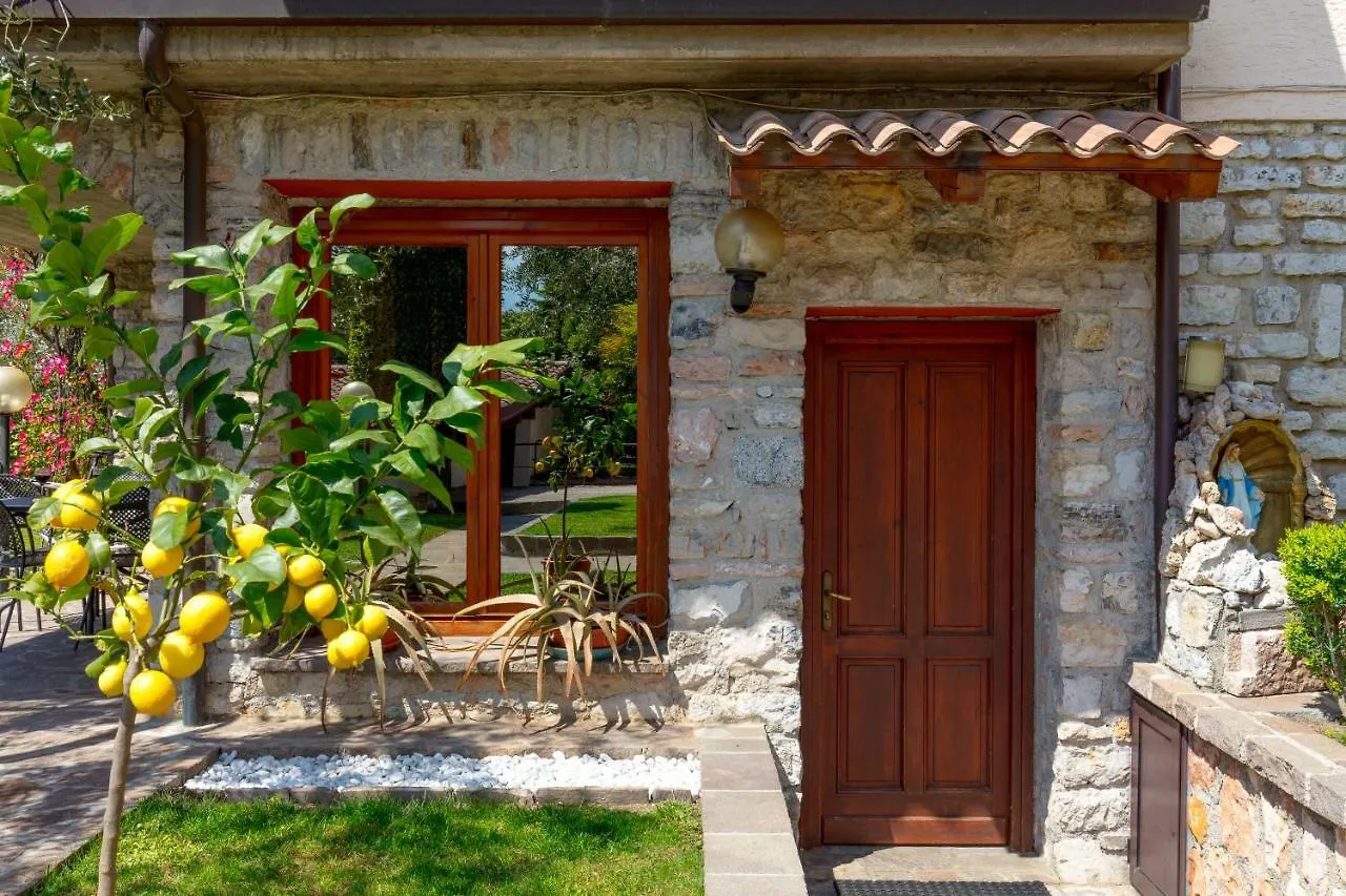 Villa Mariarosa Apartments Tignale